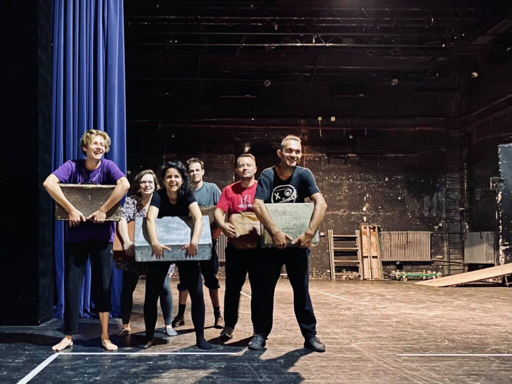 repretitii teatrul maghiar